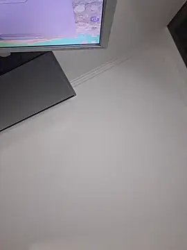 merlyn4 online show from November 2025 11:25:01 AM