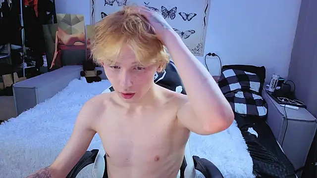 Your avatar online show from November 2025 07:58:01 PM