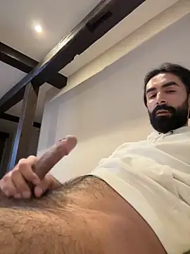 SergioGarcia93 online show from October 2025 08:28:01 PM