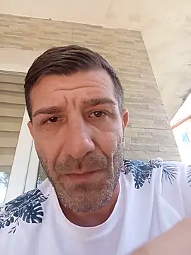 Alexdaniel89 online show from June 2026 11:35:02 AM