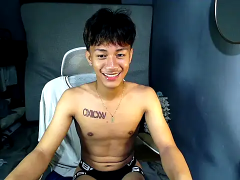 naughtyboyloy 0 online show from May 2026 05:17:02 PM