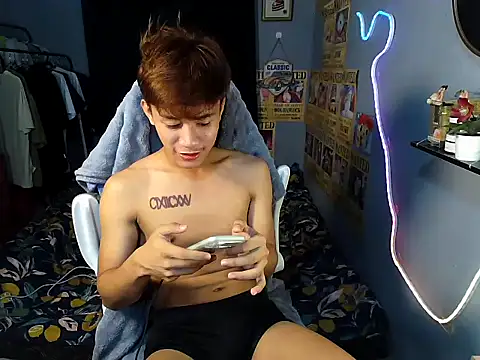 naughtyboyloy 0 online show from July 2026 05:41:01 PM