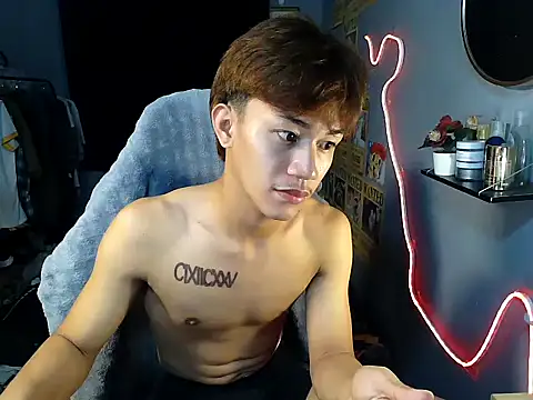 naughtyboyloy 0 online show from July 2026 06:44:01 PM