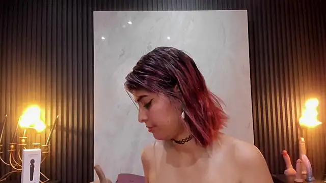 AuroraGray online show from March 2026 01:14:02 PM