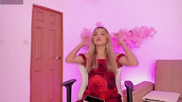 Doll Isa  online show from January 2026 06:34:01 PM