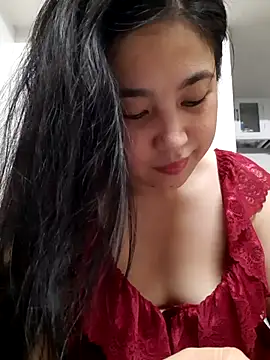 Snapshot of Minn-cute chatting on October 2025 04:48:01 AM Minn-cute online show from October 2025 04:48:01 AM