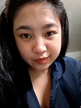 Minn-cute online show from March 2026 03:52:01 PM