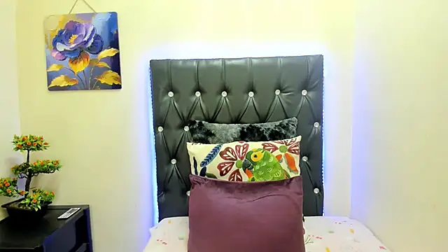 Toxicfantasy4u online show from September 2025 04:42:02 PM