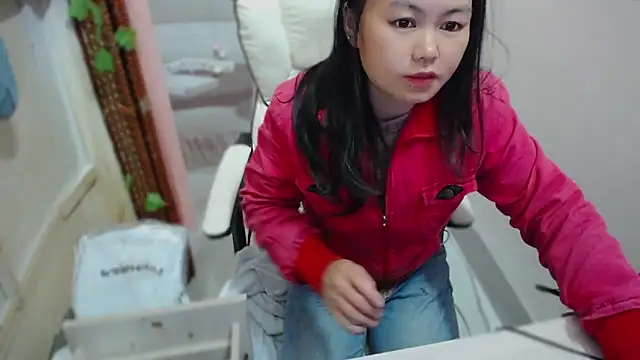 KateCondon online show from March 2026 11:24:02 AM