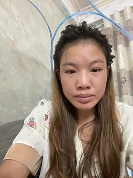 Snapshot of QueenLink chatting on September 2025 01:27:01 AM QueenLink online show from September 2025 01:27:01 AM