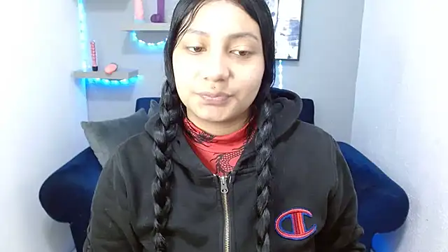 Snapshot of pixiefuckass chatting on November 2025 12:05:02 PM pixiefuckass online show from November 2025 12:05:02 PM