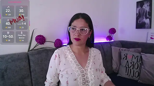 Alana steel 1 online show from February 2026 07:31:02 PM