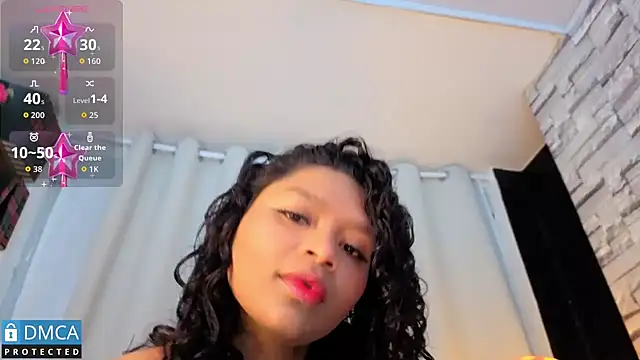 Snapshot of leidy_morales_ chatting on October 2025 10:30:01 AM leidy morales online show from October 2025 10:30:01 AM