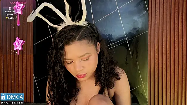 Snapshot of leidy_morales_ chatting on November 2025 10:59:01 AM leidy morales online show from November 2025 10:59:01 AM