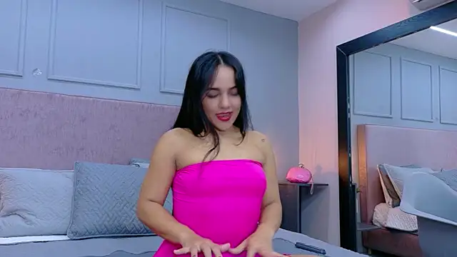 Camila Hill  online show from April 2026 01:20:01 PM
