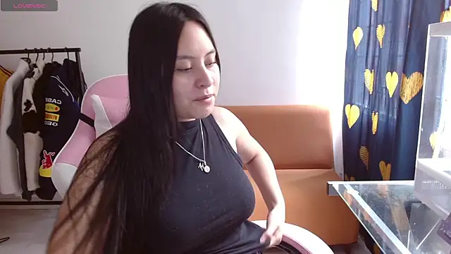 madissooon   online show from May 2026 07:11:01 PM