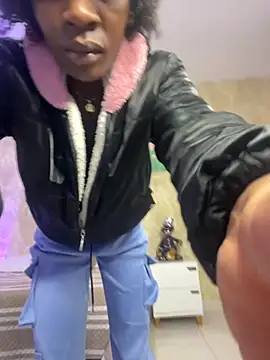 Snapshot of MorenaLush_Eup chatting on November 2025 03:08:02 AM MorenaLush Eup online show from November 2025 03:08:02 AM