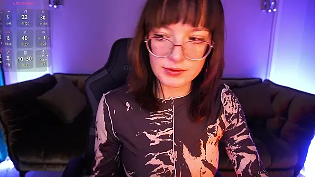 Pixie Peachh online show from November 2025 07:40:01 AM