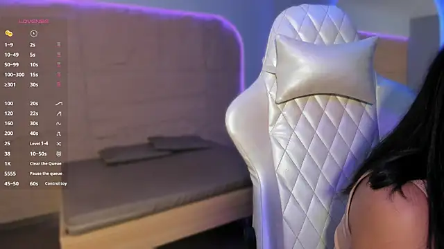 HannahMontgomery online show from January 2026 04:42:01 PM