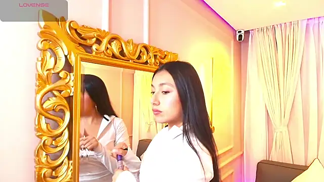 Nahomi key  online show from September 2025 08:00:02 PM