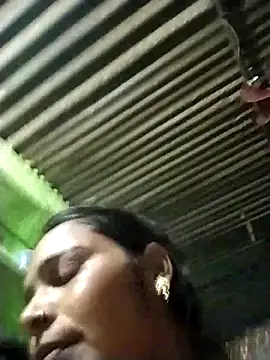 Snapshot of Hot_Kajal5 chatting on November 2025 12:28:02 PM Hot Kajal5 online show from November 2025 12:28:02 PM