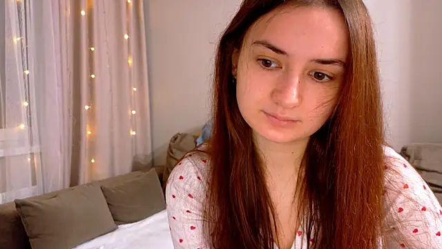 Lelia Vibe online show from December 2025 04:28:02 AM