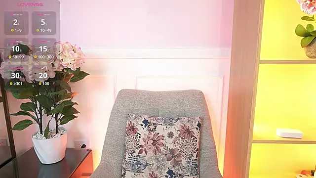 MilaCrave online show from March 2026 12:44:01 PM