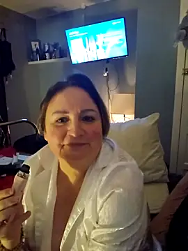 Naughtiness-but-Nice online show from October 2025 08:38:01 PM