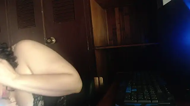 Snapshot of sthepany_gold chatting on September 2025 02:02:01 AM sthepany gold online show from September 2025 02:02:01 AM