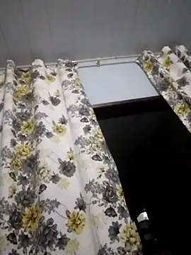 CadencedMimesis online show from November 2025 04:35:01 AM