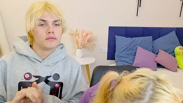 Bonnie And C1yde online show from October 2025 05:08:01 PM