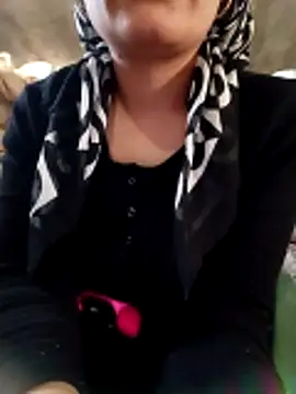 ezgi2545 online show from February 2026 12:54:01 PM