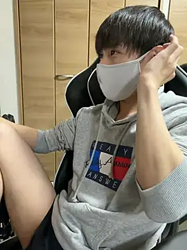 jiji9253 online show from April 2026 01:11:01 PM