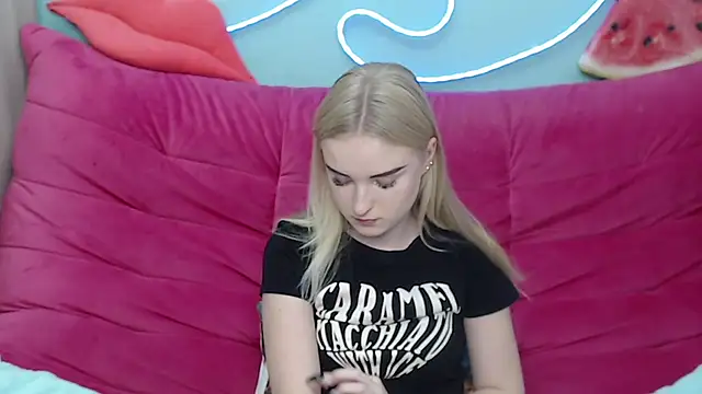 SofySofty online show from November 2025 06:01:01 AM