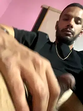 Snapshot of ScrammedHassidim chatting on December 2025 12:58:01 PM ScrammedHassidim online show from December 2025 12:58:01 PM