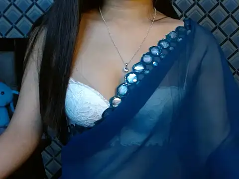 Snapshot of Evahhh4u chatting on April 2026 06:09:01 PM Evahhh4u online show from April 2026 06:09:01 PM