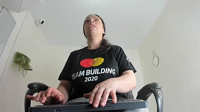 Katia gh online show from October 2025 11:22:01 AM