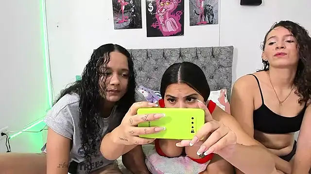 nay and aleja1 online show from April 2026 12:35:01 AM