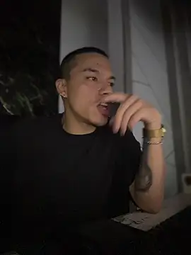 AlphaMasterXxx online show from October 2025 12:19:02 AM