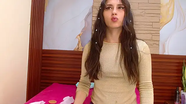 mikaela303av online show from October 2025 04:32:01 AM