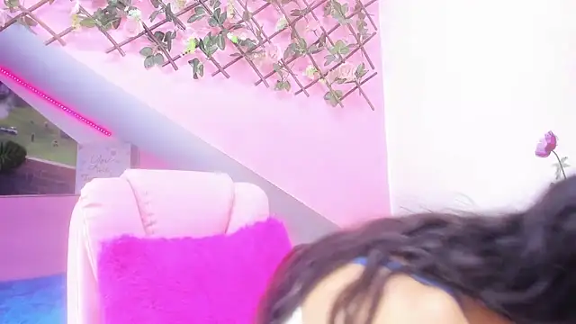 mikaela303av online show from October 2025 04:25:02 AM