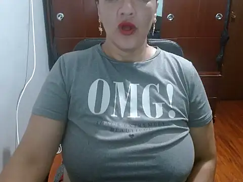 penelopefuckass online show from October 2025 01:46:01 AM