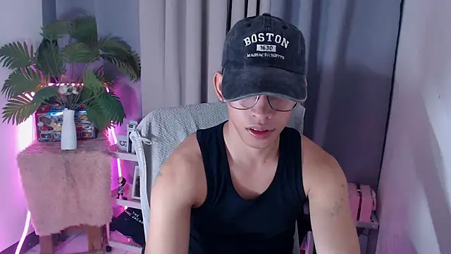 pinkcock froi2305 online show from January 2026 02:25:02 AM