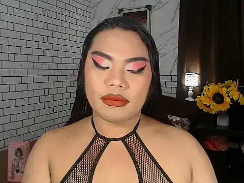 TSbrianaHugeCock online show from September 2025 06:34:01 PM