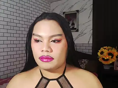 TSbrianaHugeCock online show from October 2025 10:05:01 AM