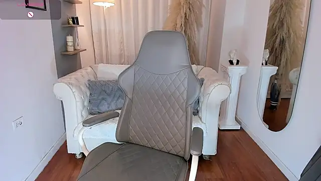 Natalia Leon8 online show from April 2026 06:19:01 AM