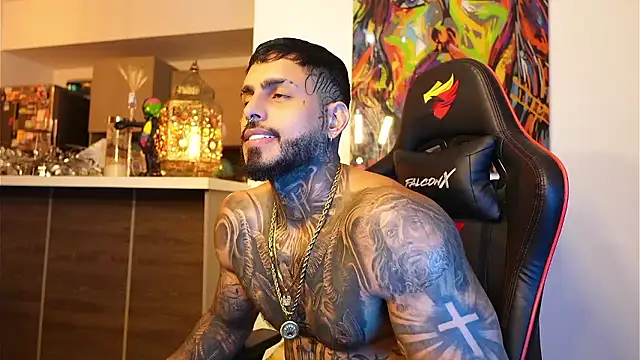 logan hugh8 online show from September 2025 02:06:02 AM