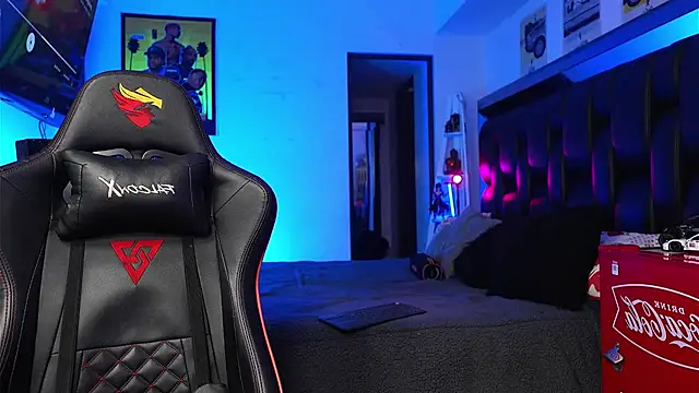 logan hugh8 online show from January 2026 04:29:01 AM