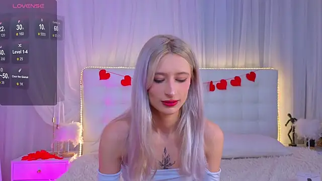 Monica Leen online show from February 2026 06:21:02 AM