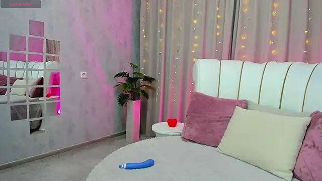  Sunpuddle online show from February 2026 12:07:01 AM